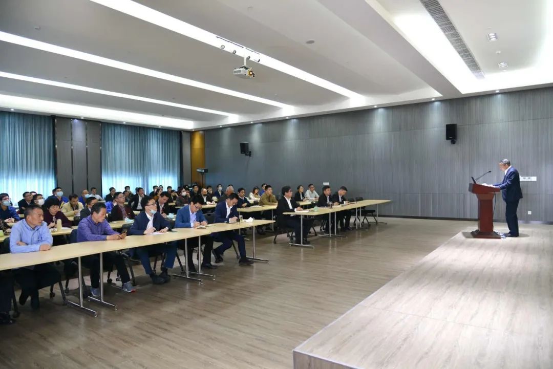 不忘初心，砥礪前行——巨人集團(tuán)黨委召開(kāi)換屆選舉大會(huì)